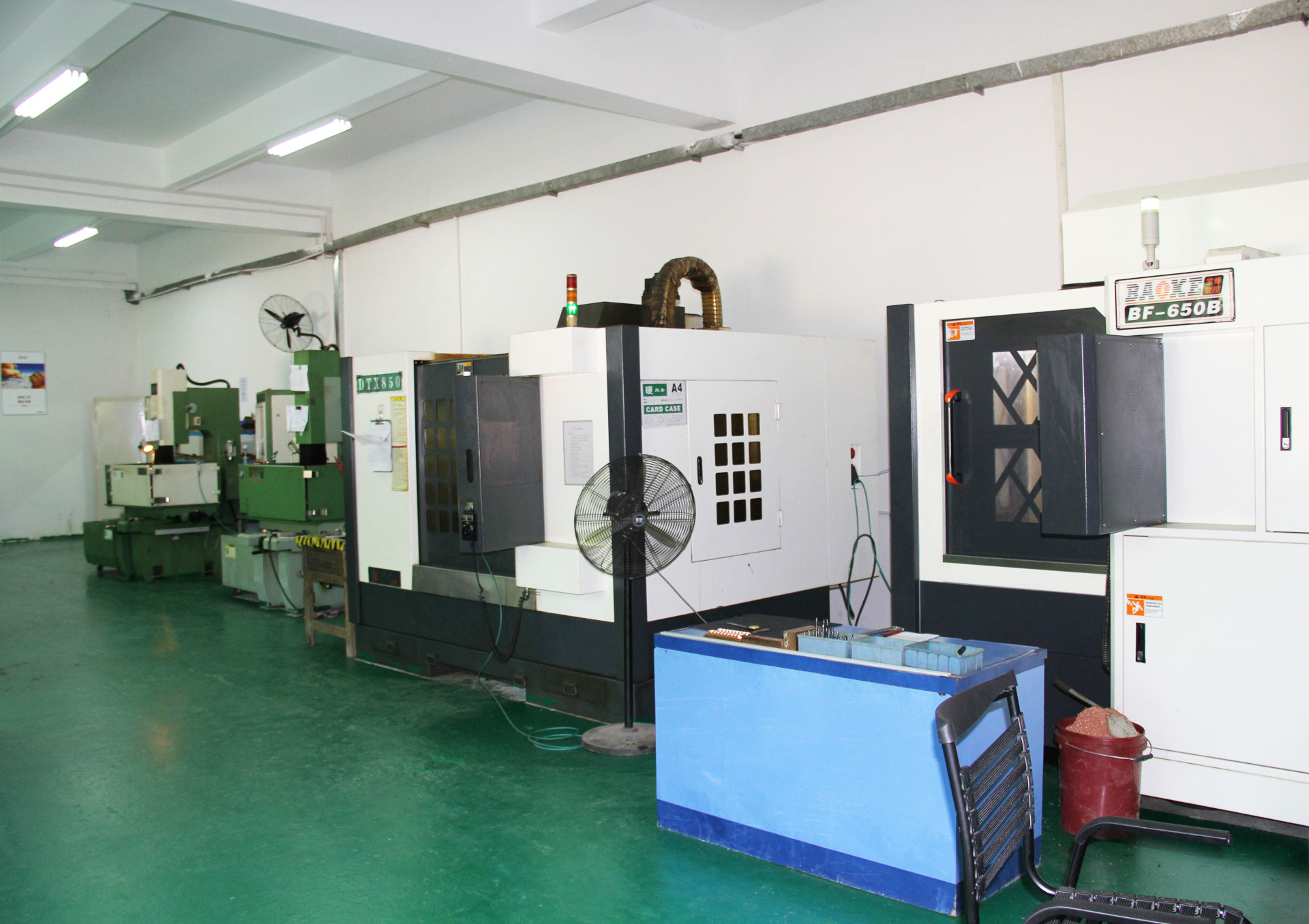 恒昌硅胶模具车间