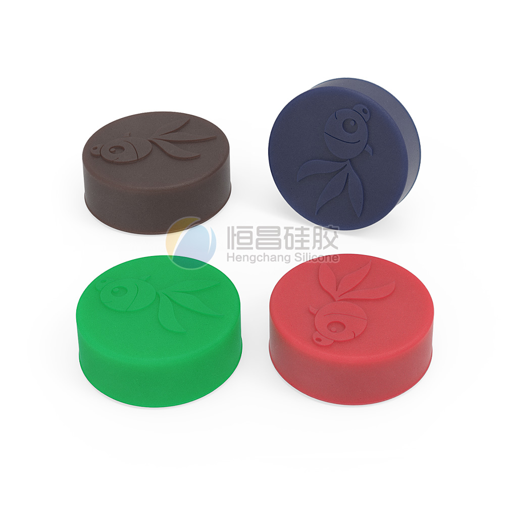 硅胶磁铁定做_硅胶+磁铁一体包胶成型开模